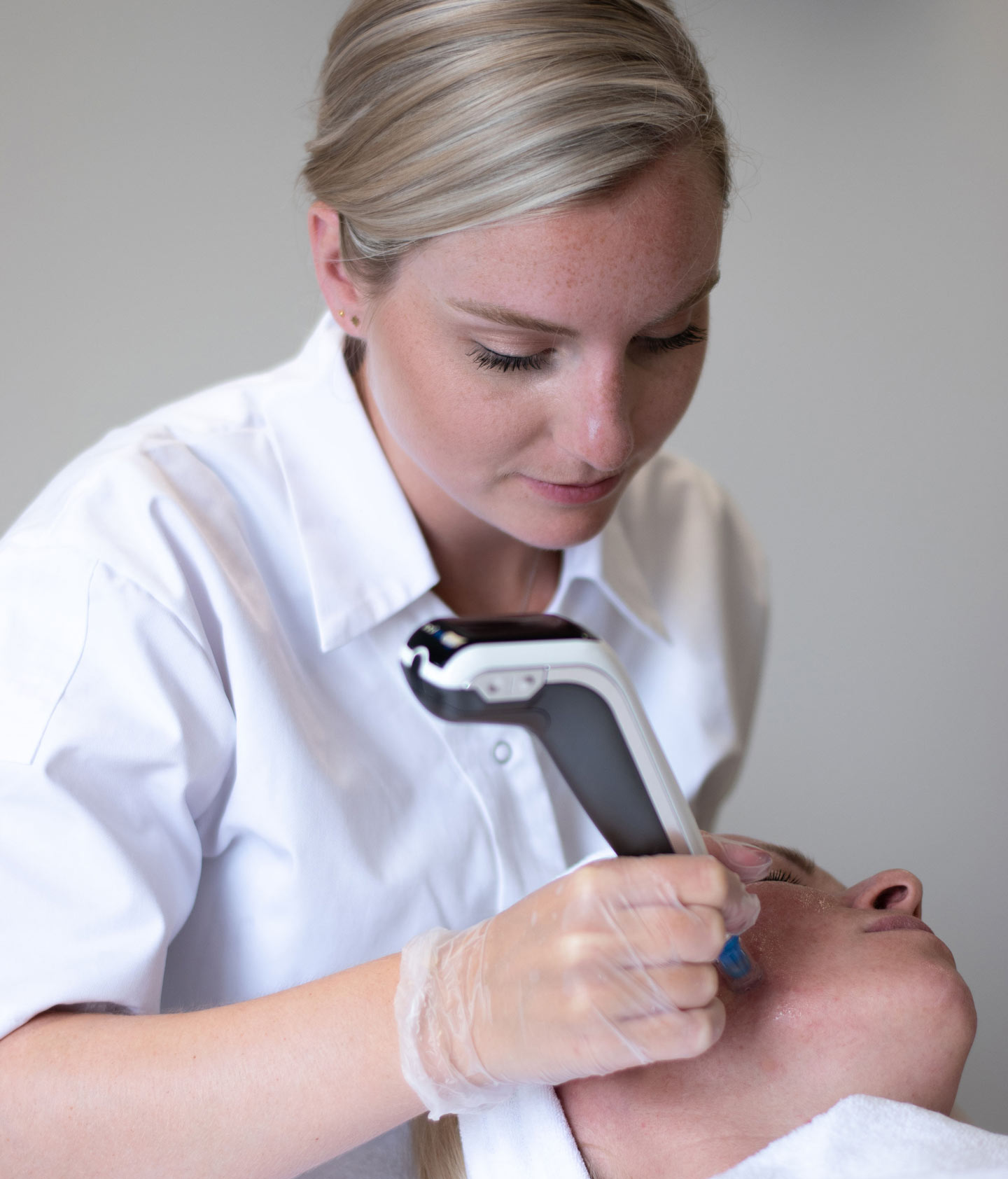 Microneedling huidbehandeling bij Mey’n Huid